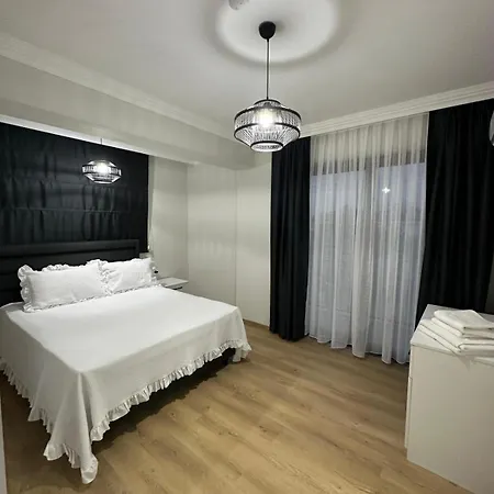Ayazma Merkezde Βίλα Φετιγιέ